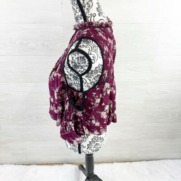 Cinq a Sept Soha Floral Cold Shoulder Cut Out Ruffle Silk Top - Picture 11 of 13